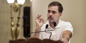 Karnataka Congress Leaders Urge Rahul Gandhi to Caution CM Aspirants